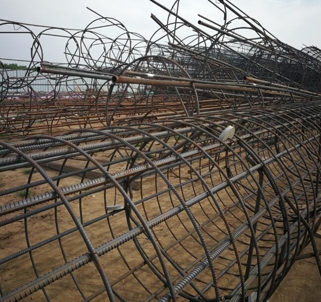 贵德高速公路施工现场